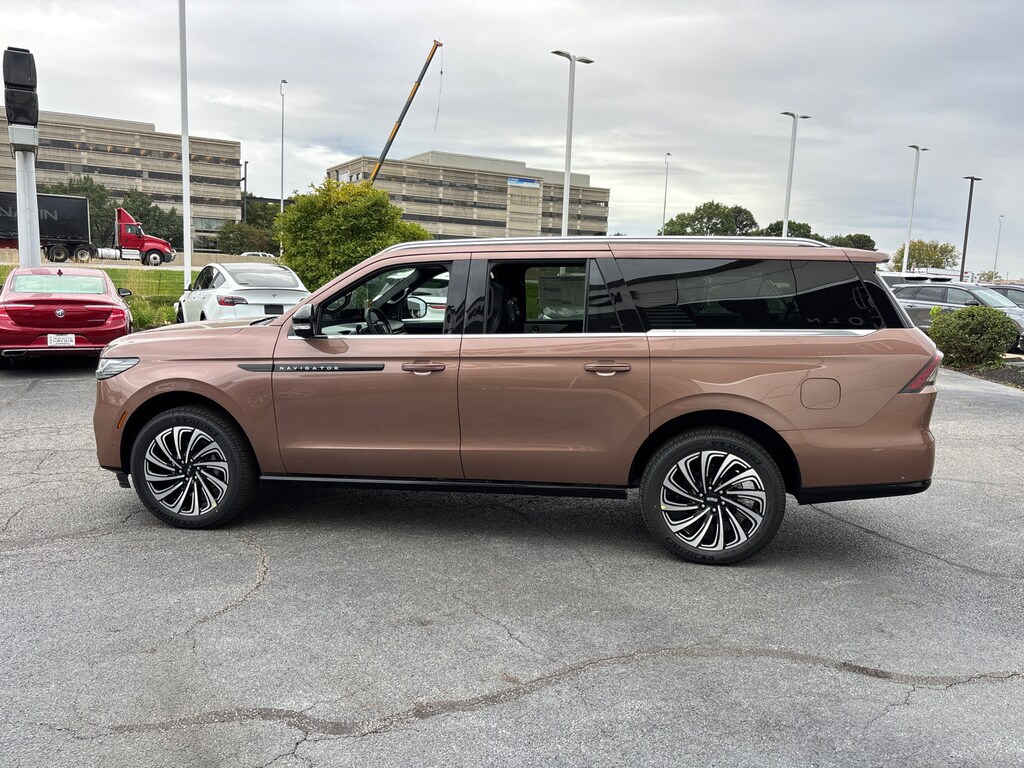 New 2025 Lincoln Navigator L Black Label SUV