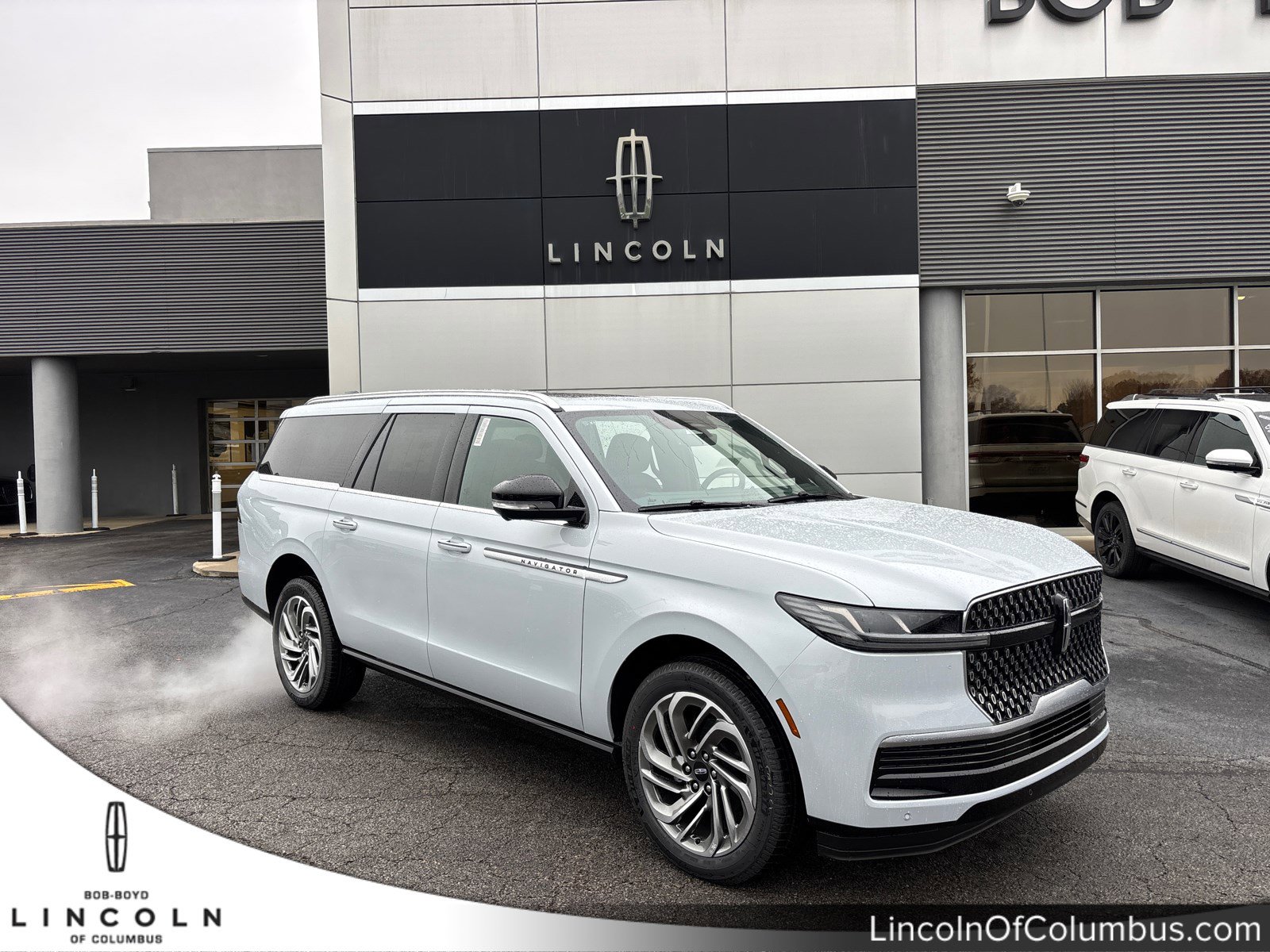 2025 Lincoln Navigator Reserve L's photo