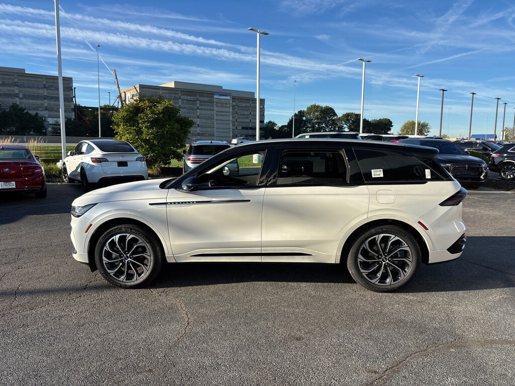 New 2026 Lincoln Nautilus Reserve SUV