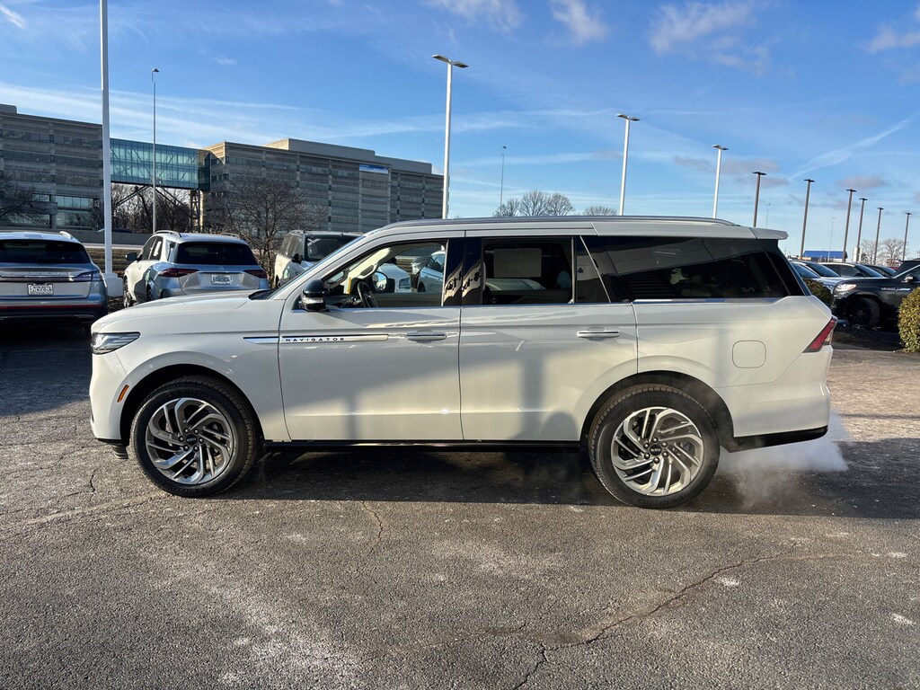 New 2026 Lincoln Navigator Reserve SUV