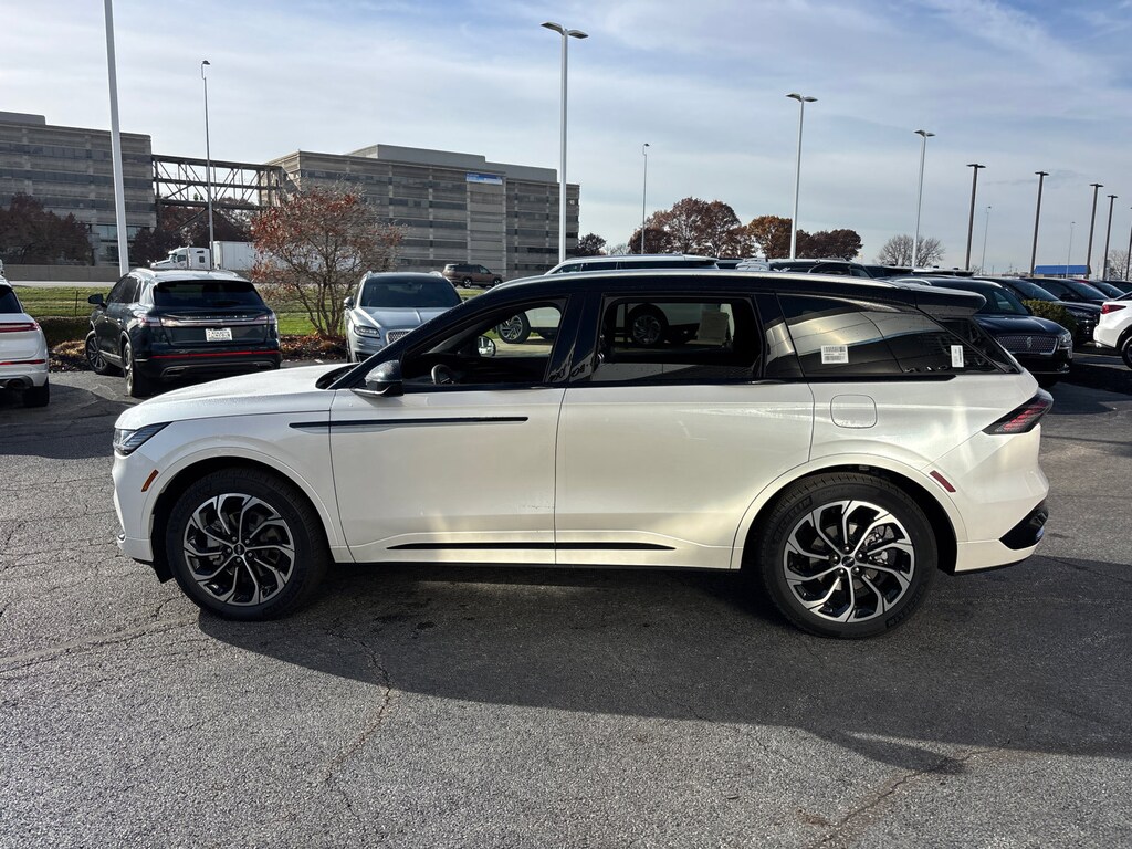 New 2026 Lincoln Nautilus Reserve SUV