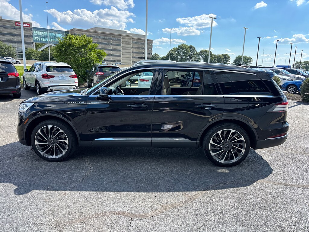 Used 2023 Lincoln Aviator Reserve Reserve AWD