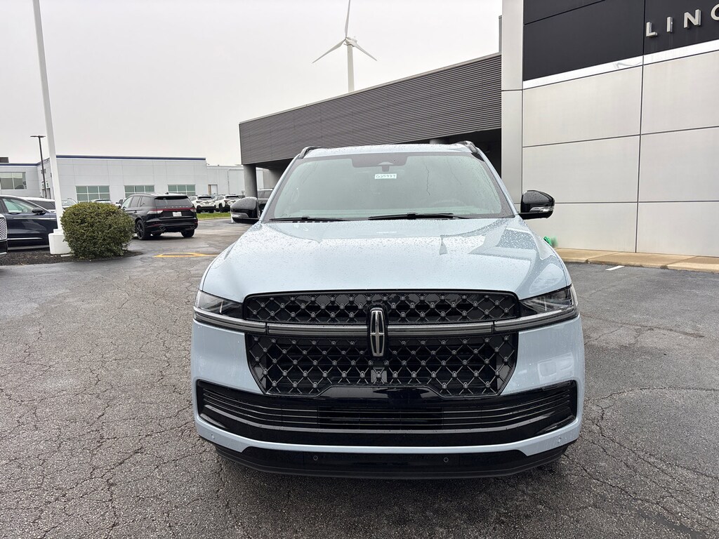 New 2025 Lincoln Navigator L Reserve SUV