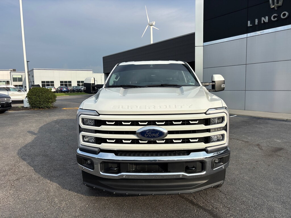 Used 2023 Ford Super Duty F-350 SRW LARIAT LARIAT 4WD Crew Cab 6.75 Box