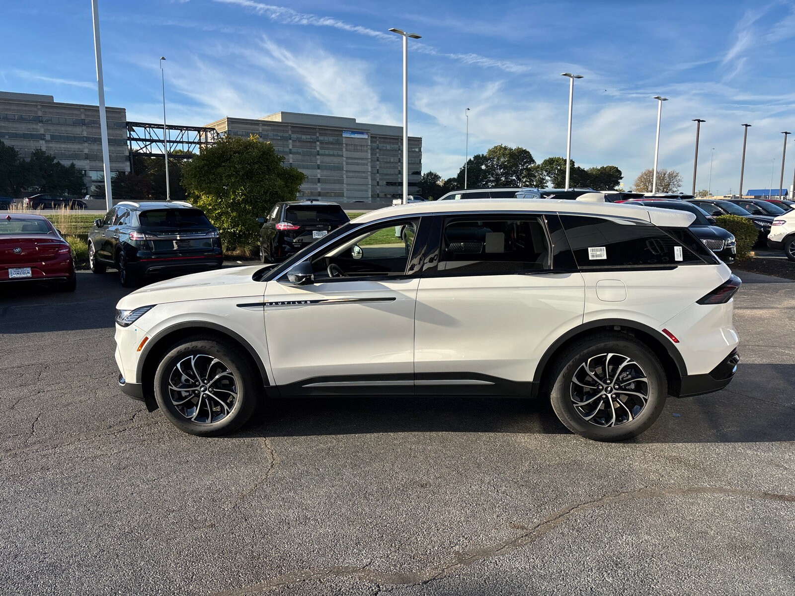 2026 Lincoln Nautilus Premiere photo 4