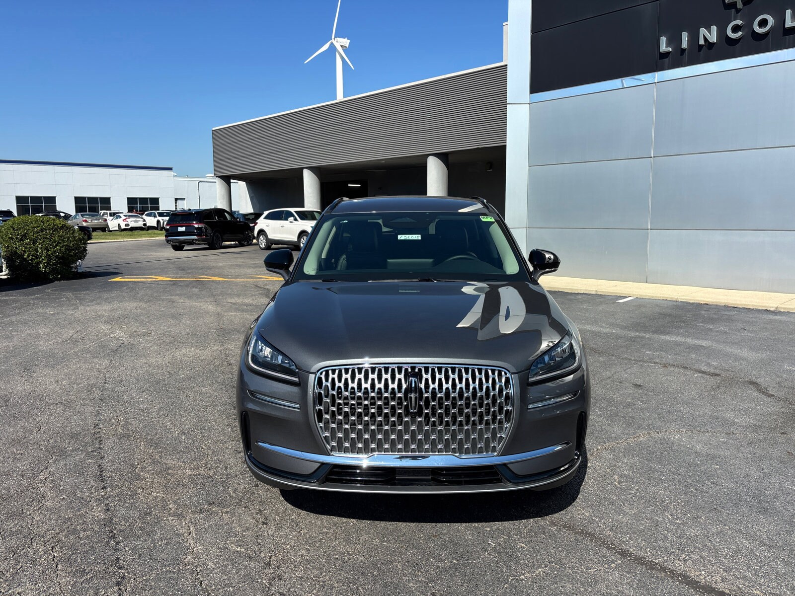2026 Lincoln Corsair Premiere photo 2