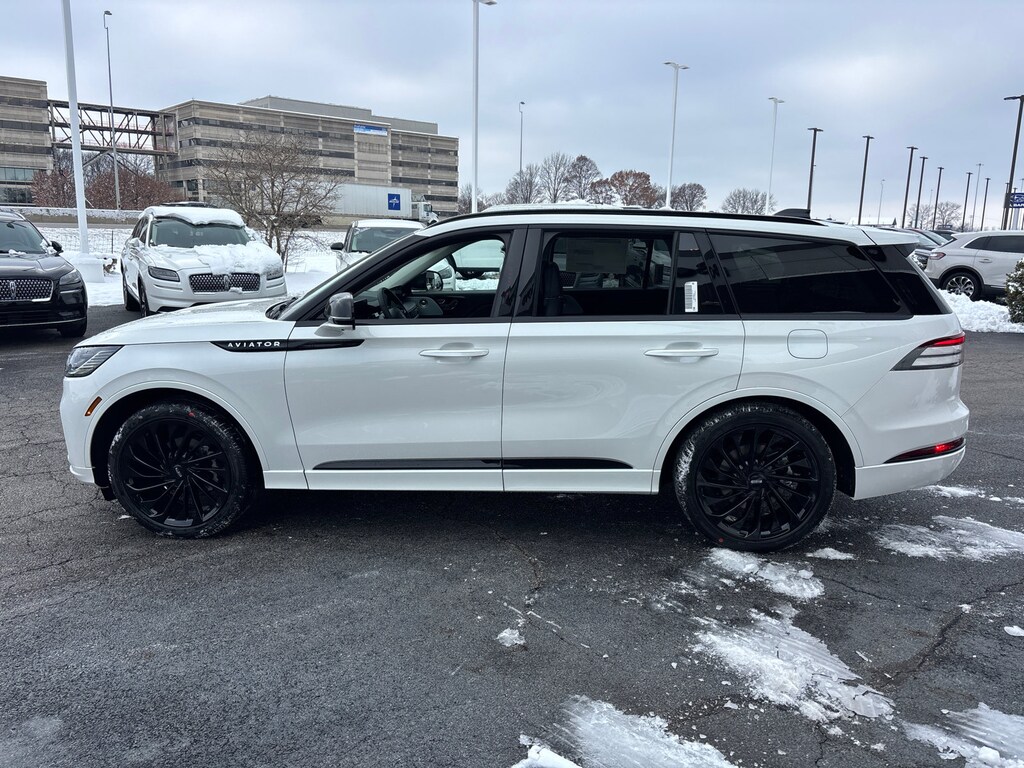 New 2026 Lincoln Aviator Reserve SUV