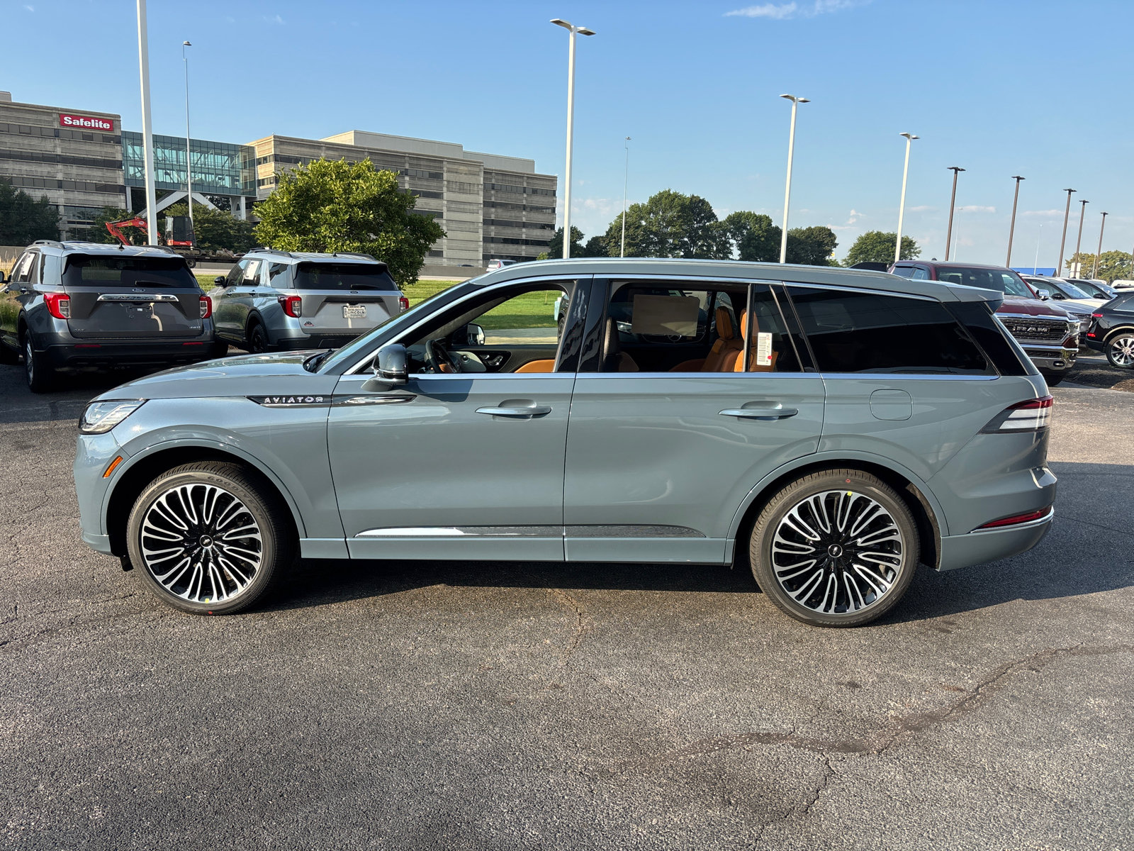 New 2027 Lincoln Aviator Black Label SUV