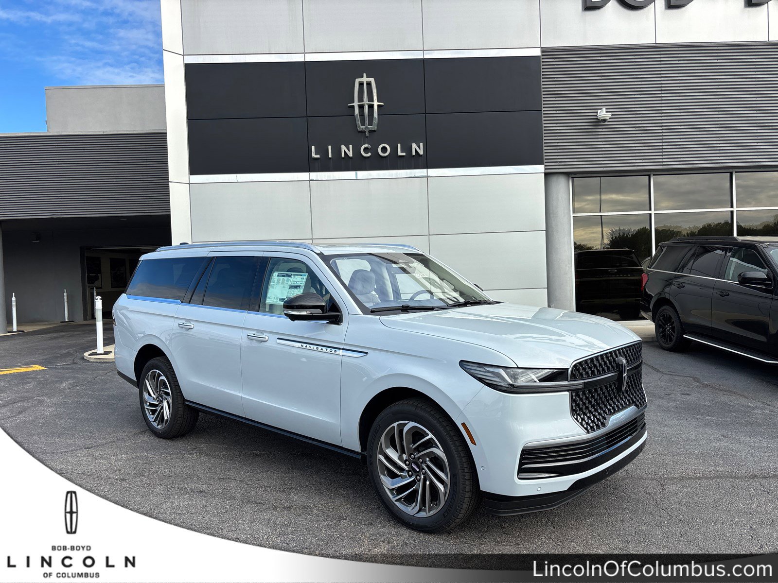 2025 Lincoln Navigator Reserve L's photo