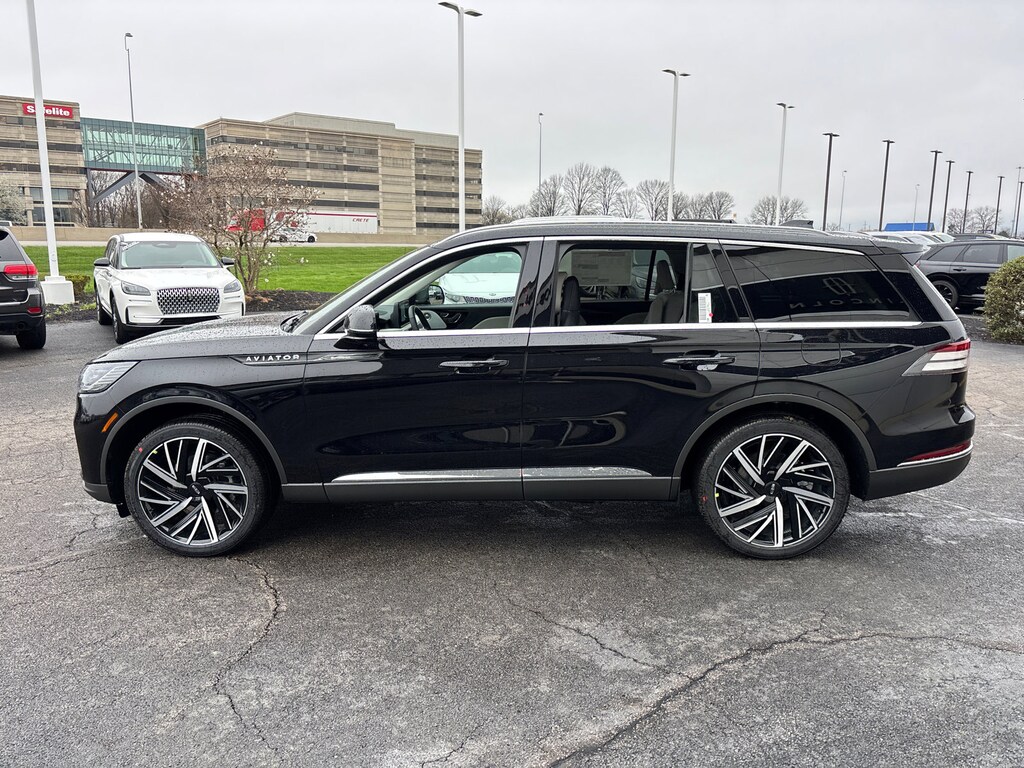 New 2026 Lincoln Aviator Reserve SUV