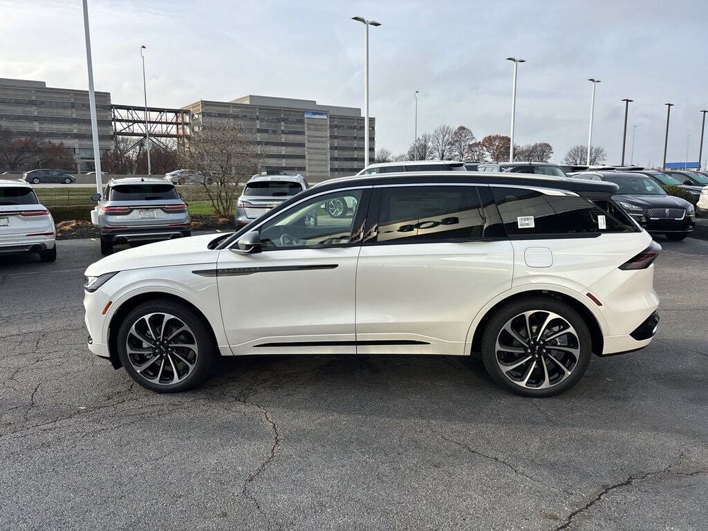 New 2026 Lincoln Nautilus Black Label SUV