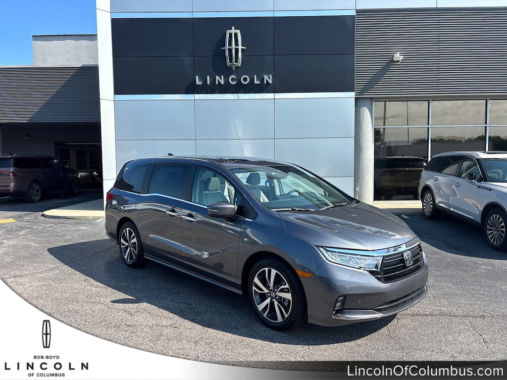 Used 2024 Honda Odyssey Touring Van
