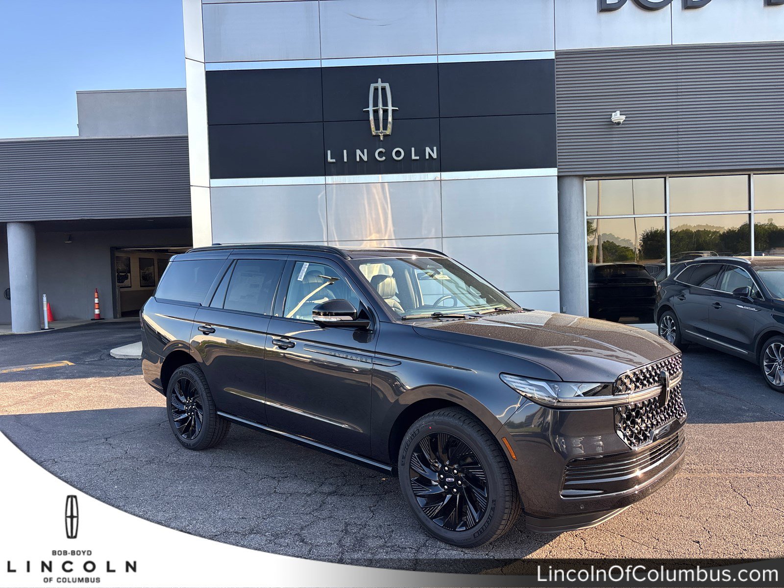2026 Lincoln Navigator Reserve 4WD's photo