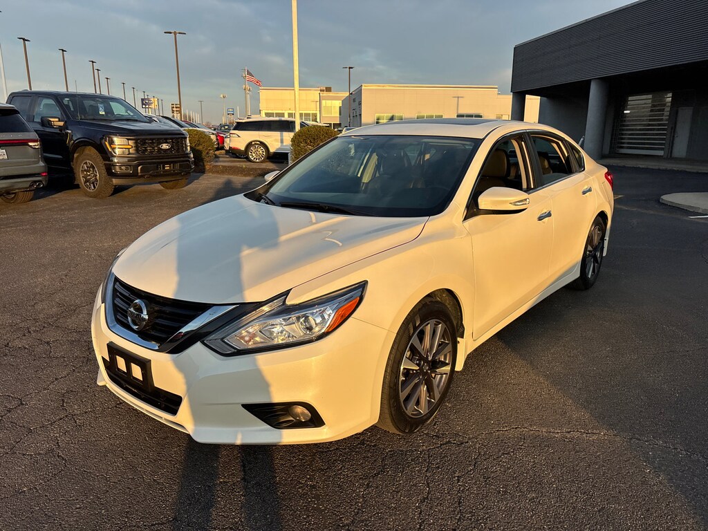 Used 2017 Nissan Altima 2.5 SL Sedan