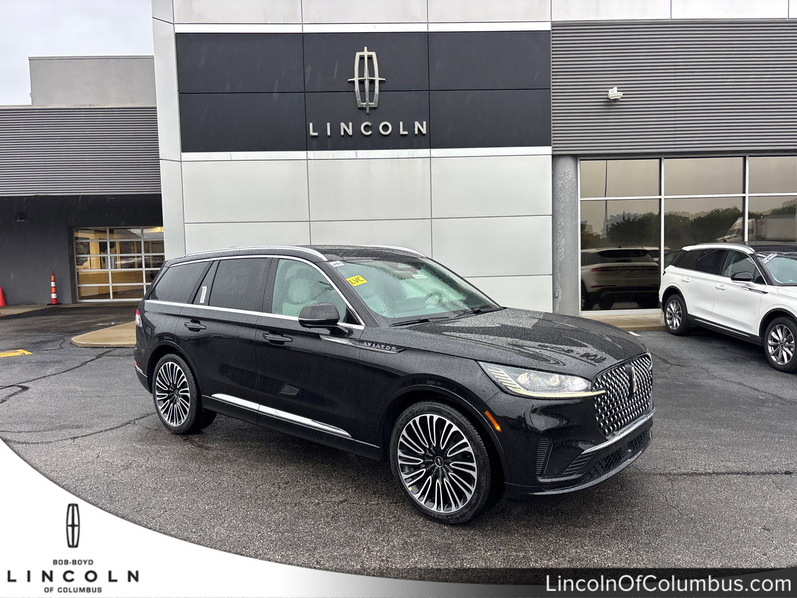 2026 Lincoln Aviator Black Label AWD's photo