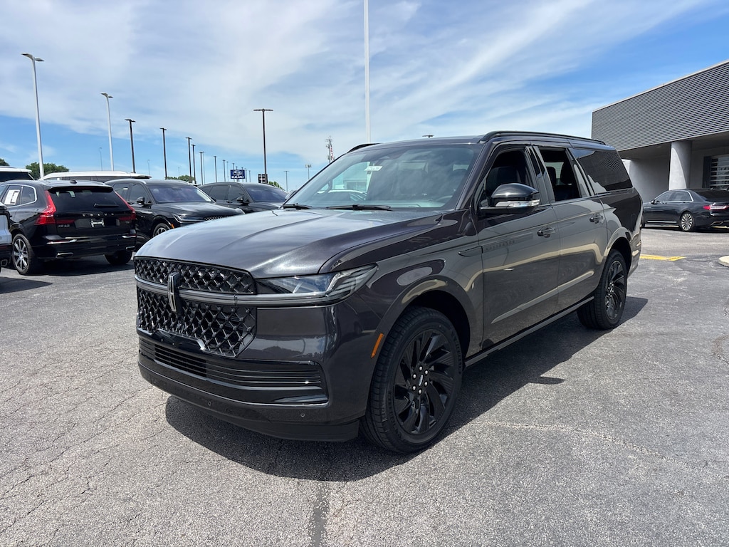 New 2026 Lincoln Navigator L Reserve SUV