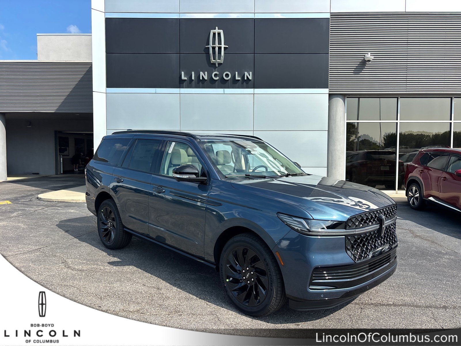 2027 Lincoln Navigator