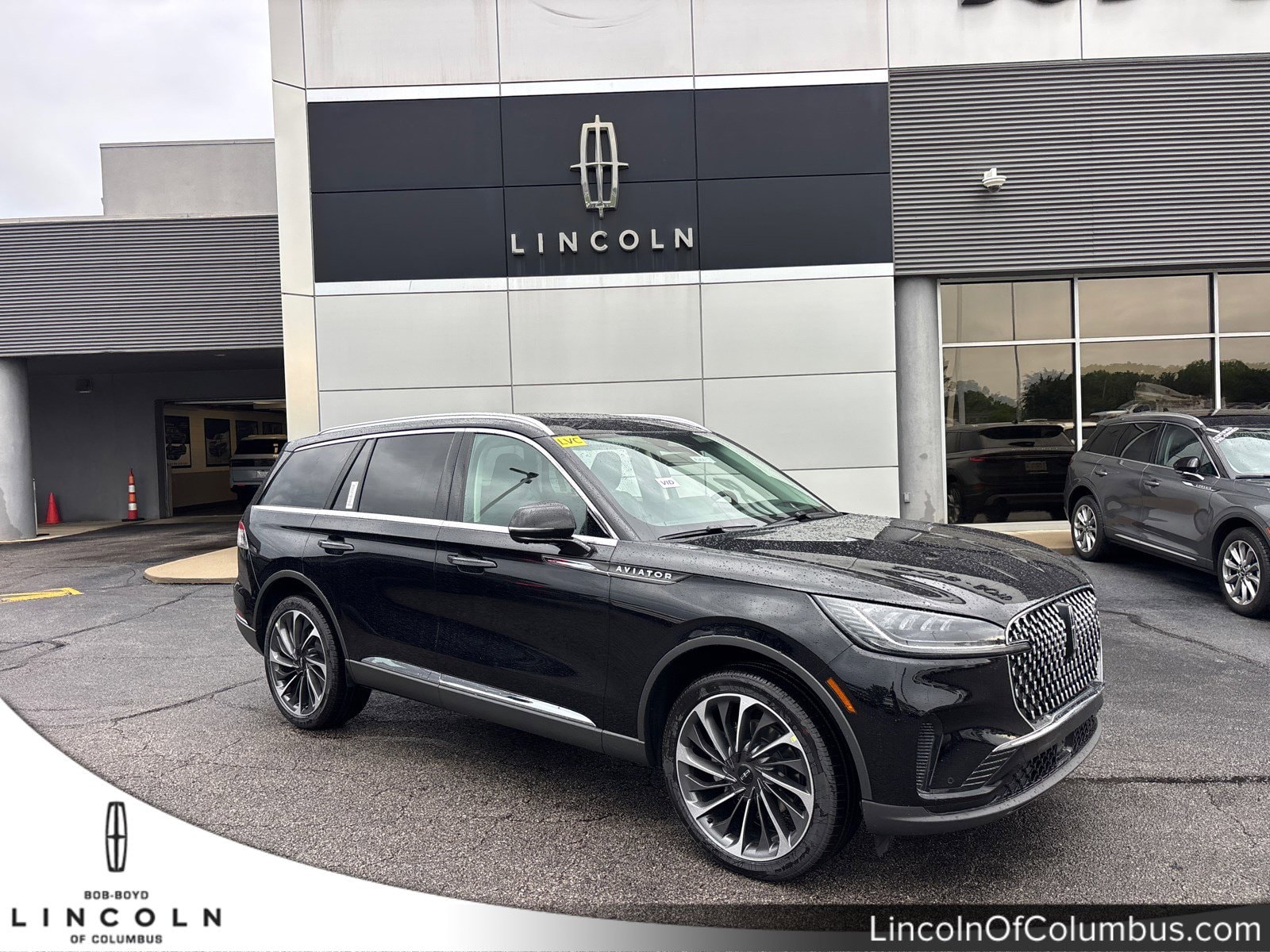 2026 Lincoln Aviator Reserve AWD's photo