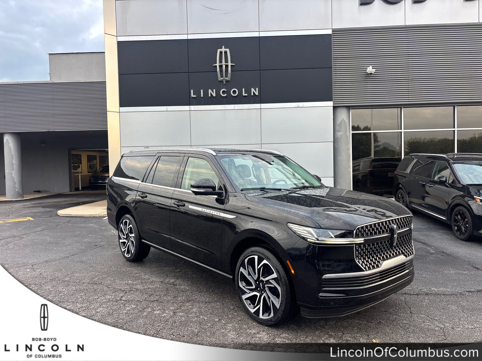 2027 Lincoln Navigator L