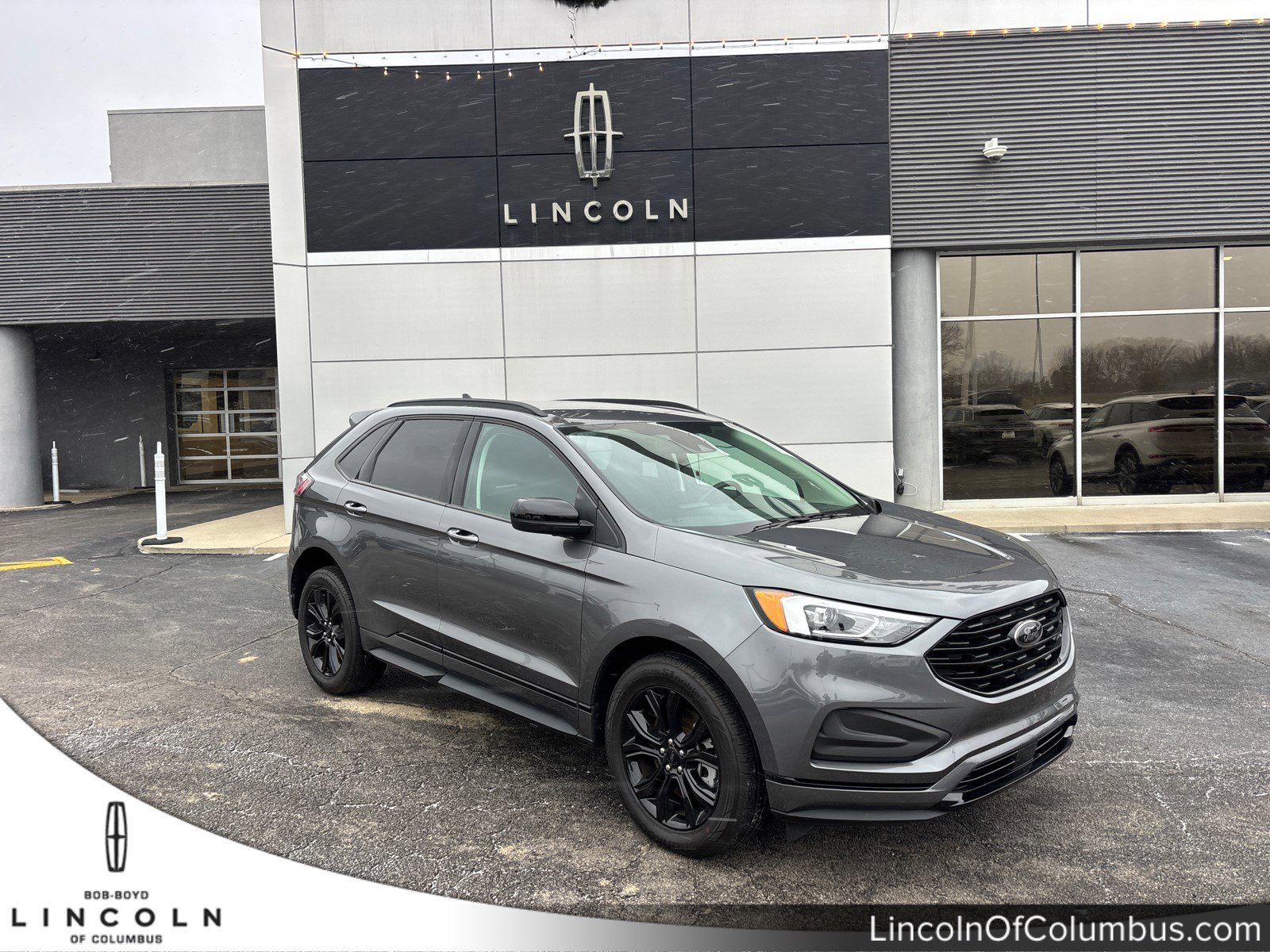 2023 Ford Edge SE's photo