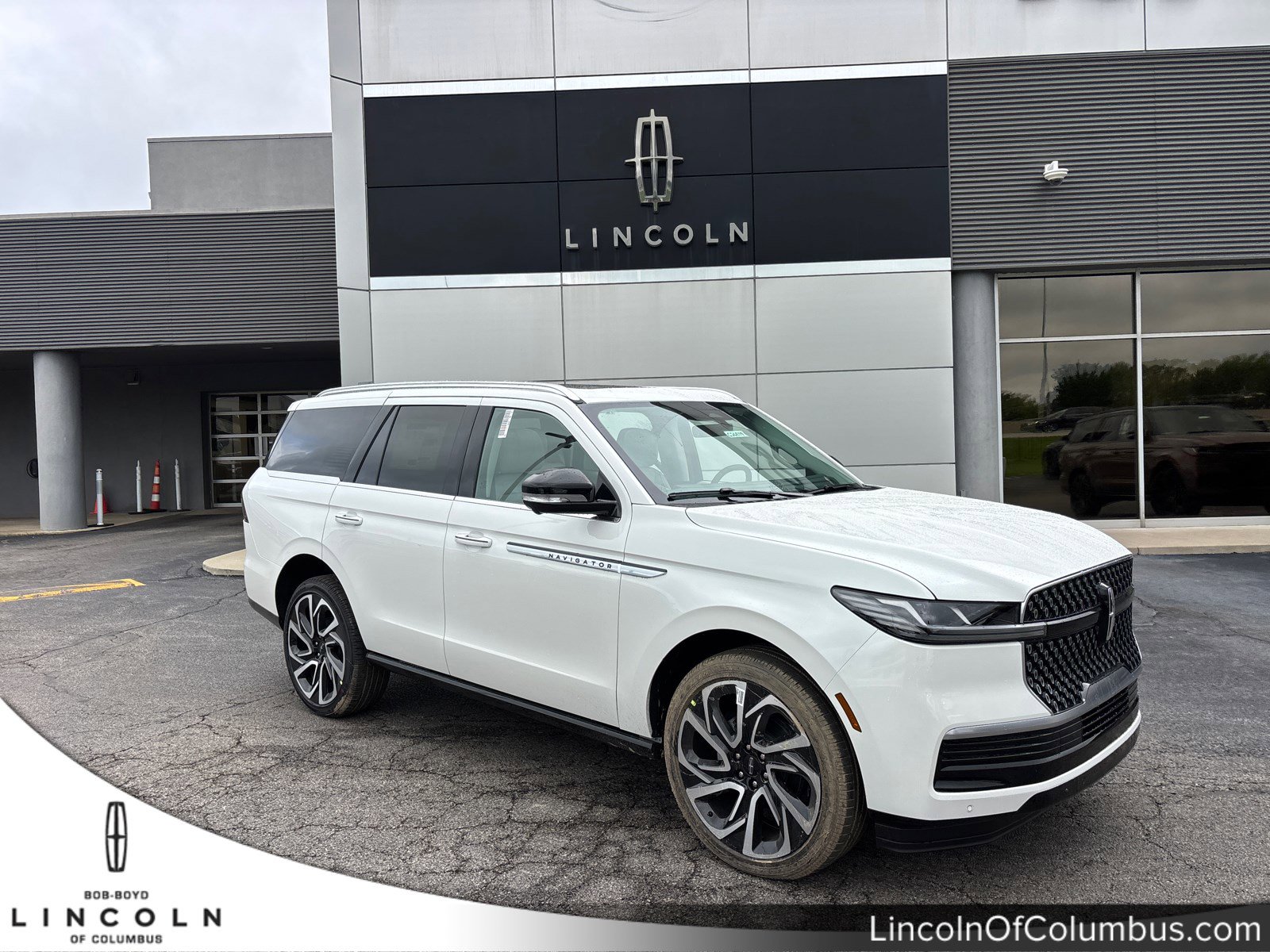 2026 Lincoln Navigator Reserve 4WD's photo