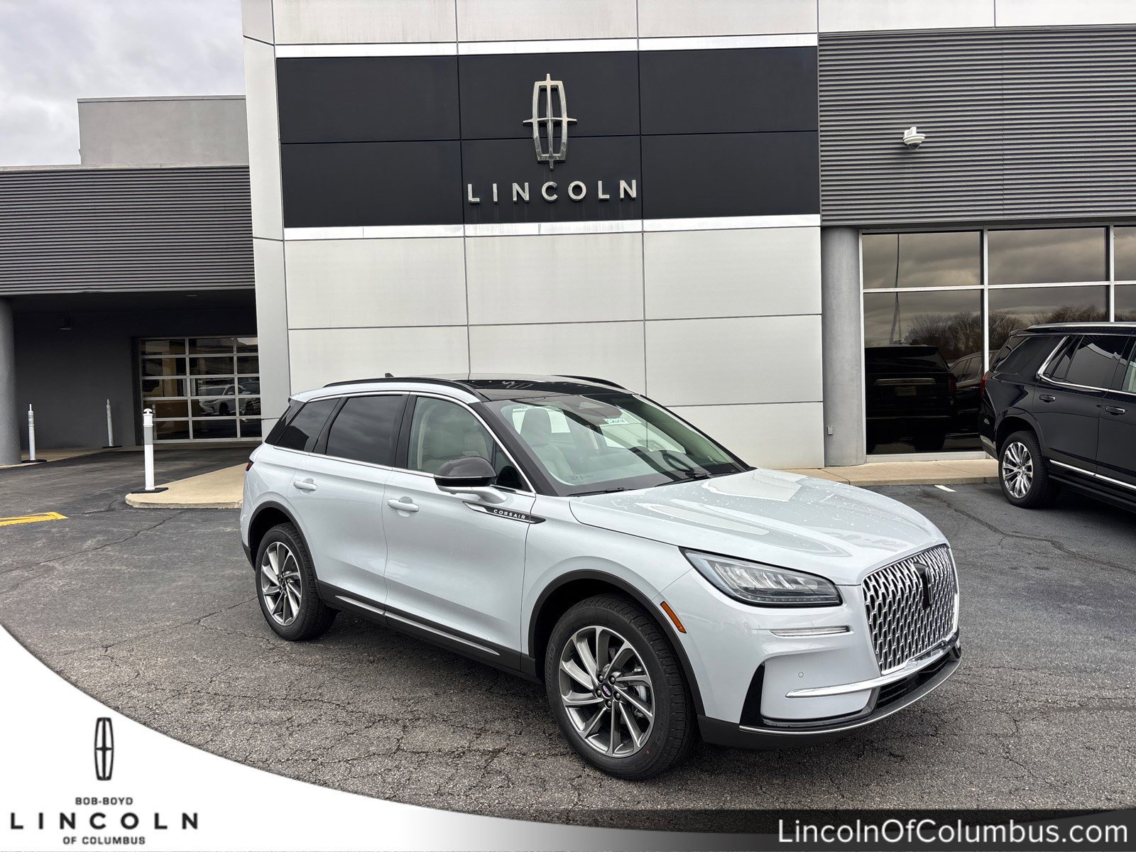 2026 Lincoln Corsair Premiere's photo