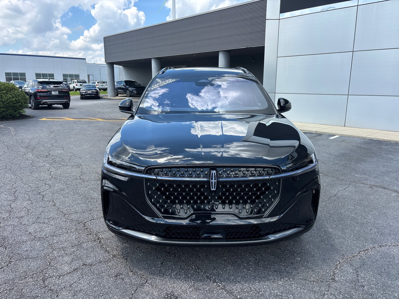 Certified 2024 Lincoln Nautilus Reserve with VIN 5LMPJ8KA8RJ867579 for sale in Columbus, OH