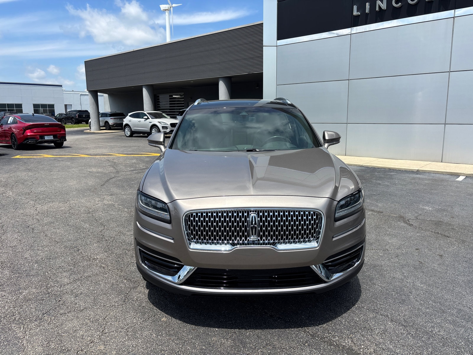 Used 2020 Lincoln Nautilus Reserve with VIN 2LMPJ8KP7LBL23968 for sale in Columbus, OH