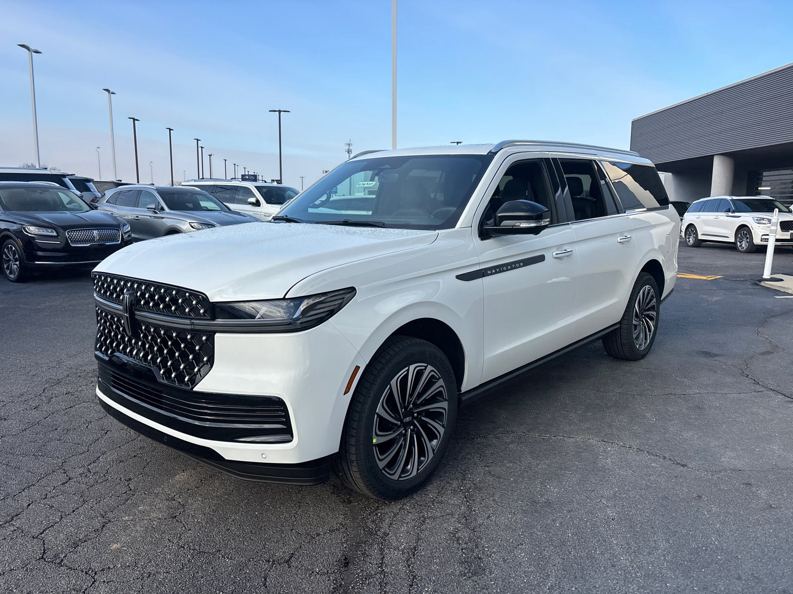 2026 Lincoln Navigator Black Label L - Photo 3