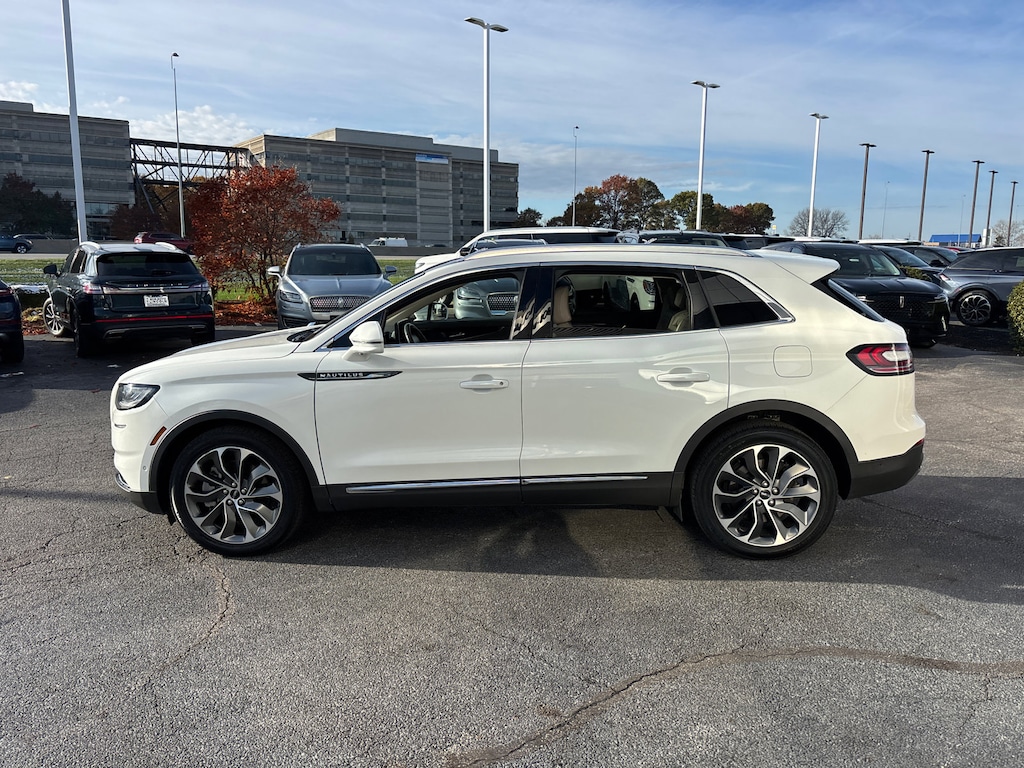 Used 2022 Lincoln Nautilus Reserve SUV