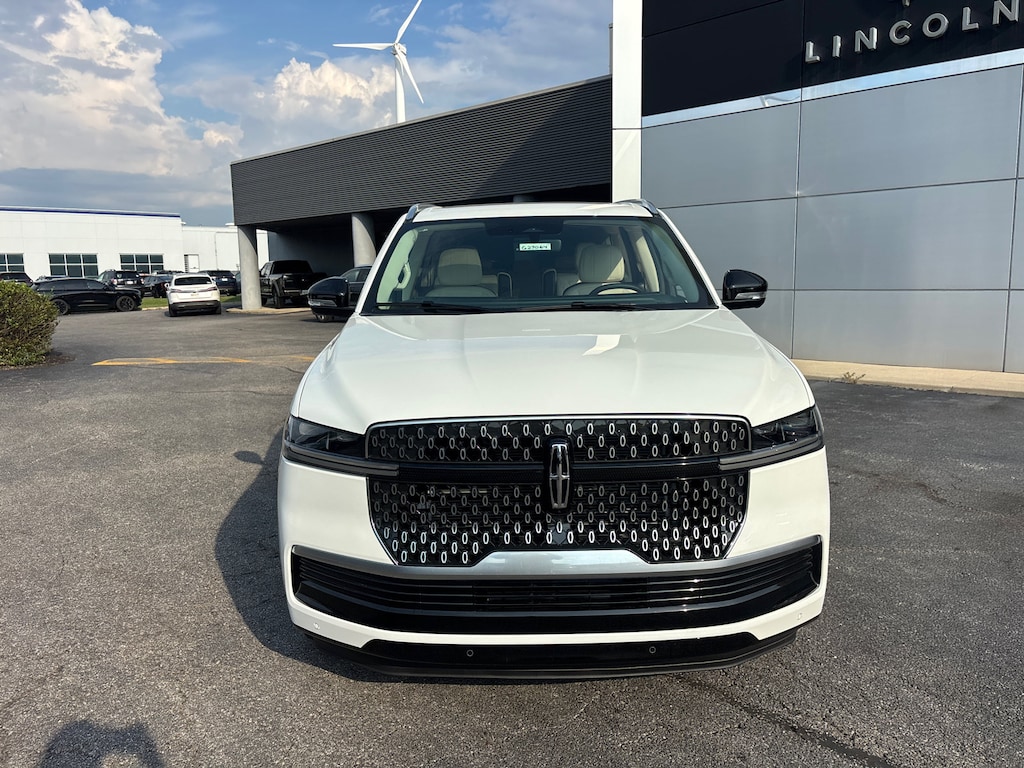 New 2027 Lincoln Navigator Reserve SUV