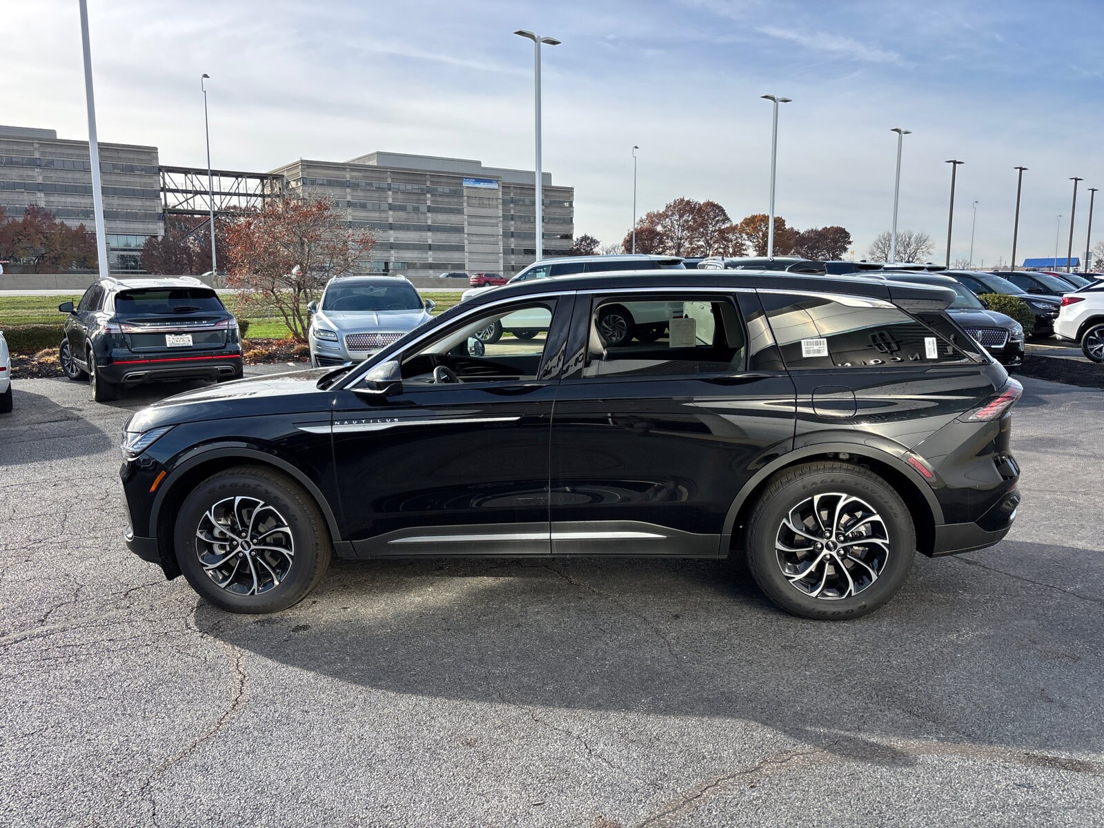 2026 Lincoln Nautilus Premiere photo 4