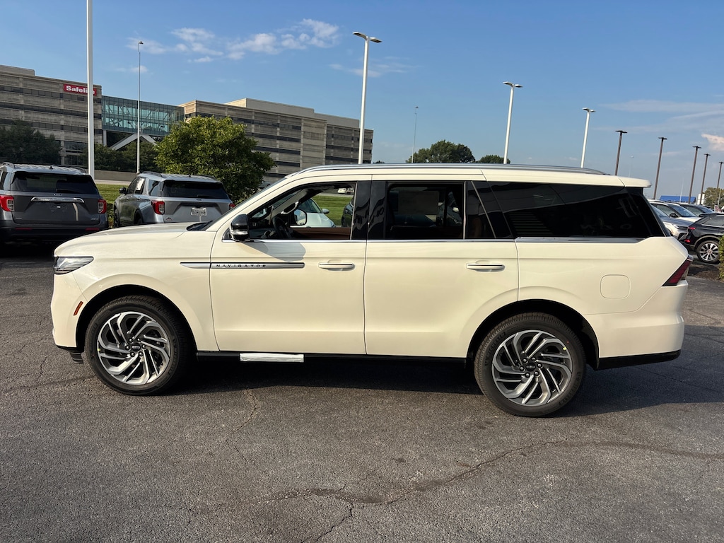 New 2027 Lincoln Navigator Reserve SUV