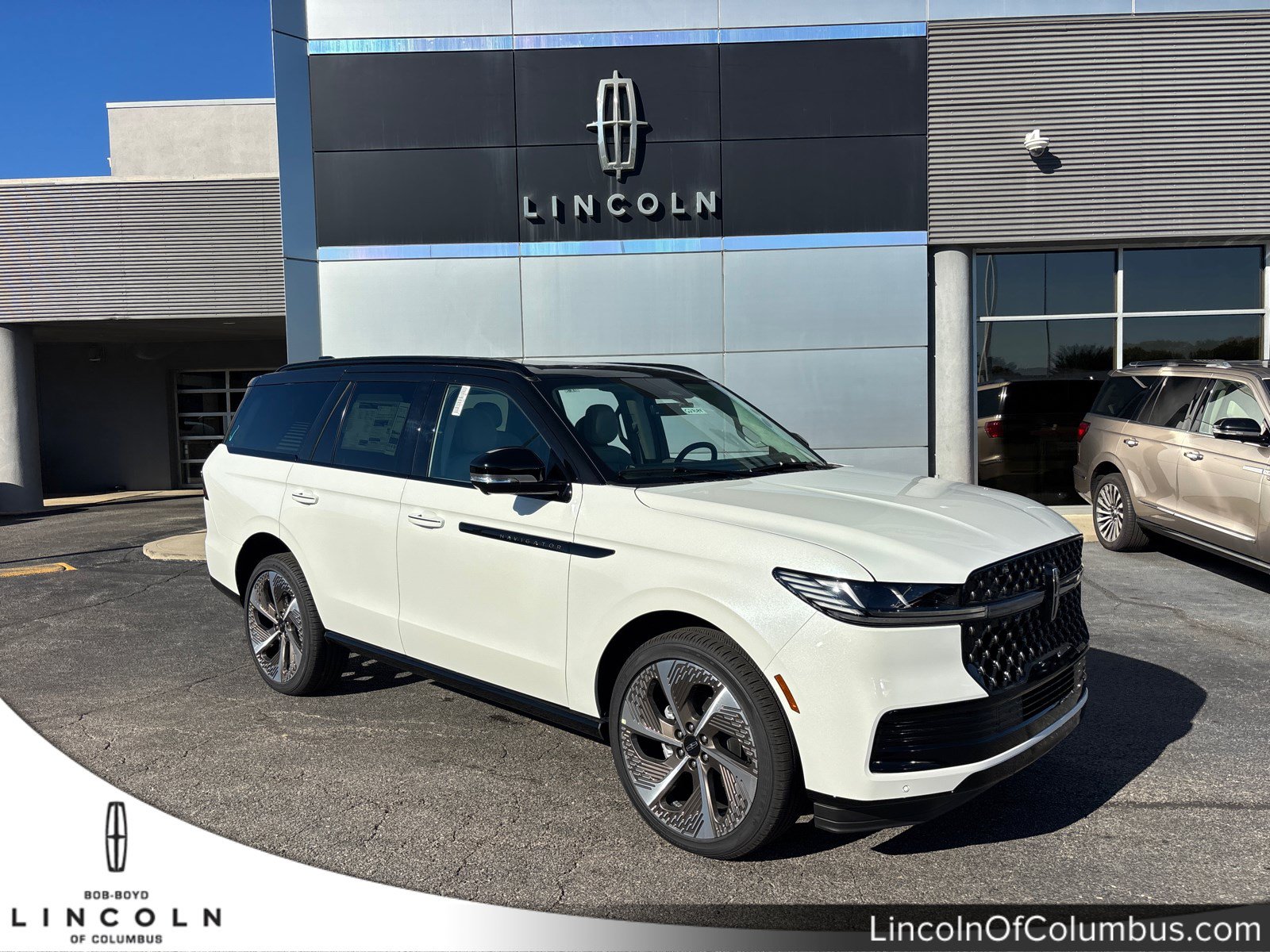 2027 Lincoln Navigator