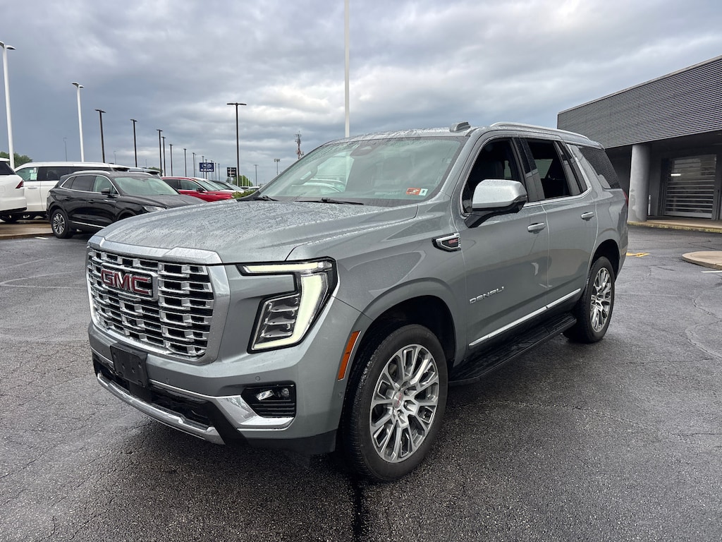 Used 2025 GMC Yukon Denali SUV