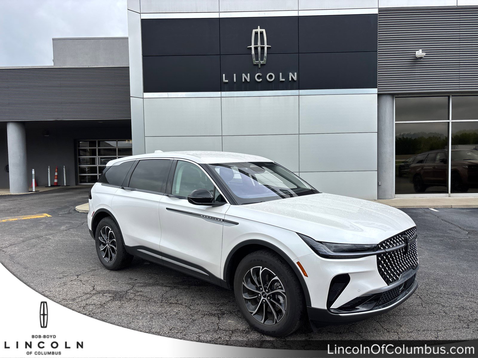 2026 Lincoln Nautilus Premiere AWD's photo