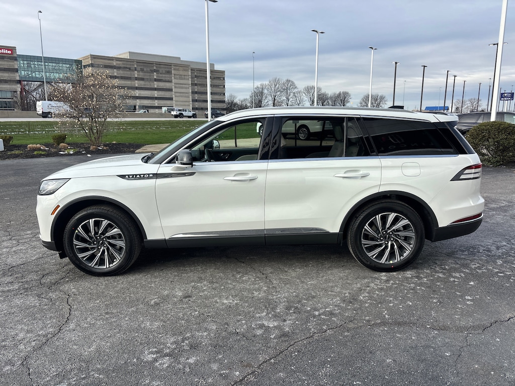 New 2026 Lincoln Aviator Premiere SUV