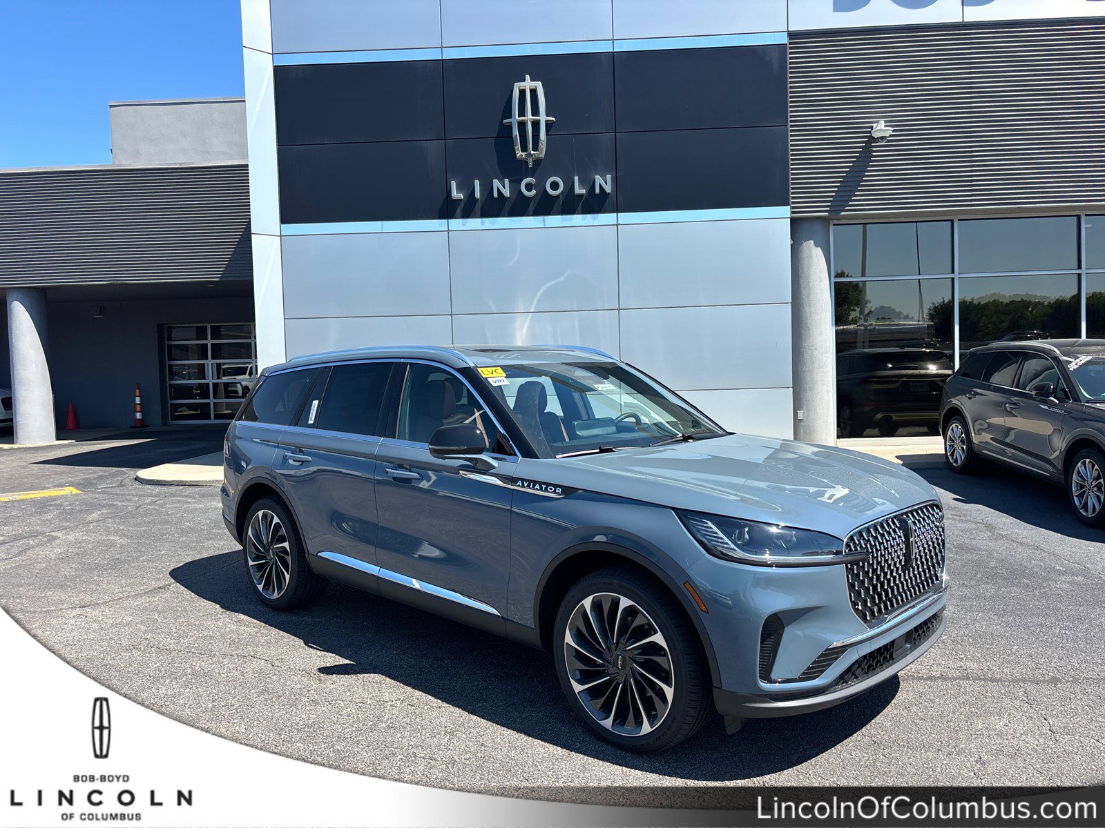 2026 Lincoln Aviator Reserve AWD's photo