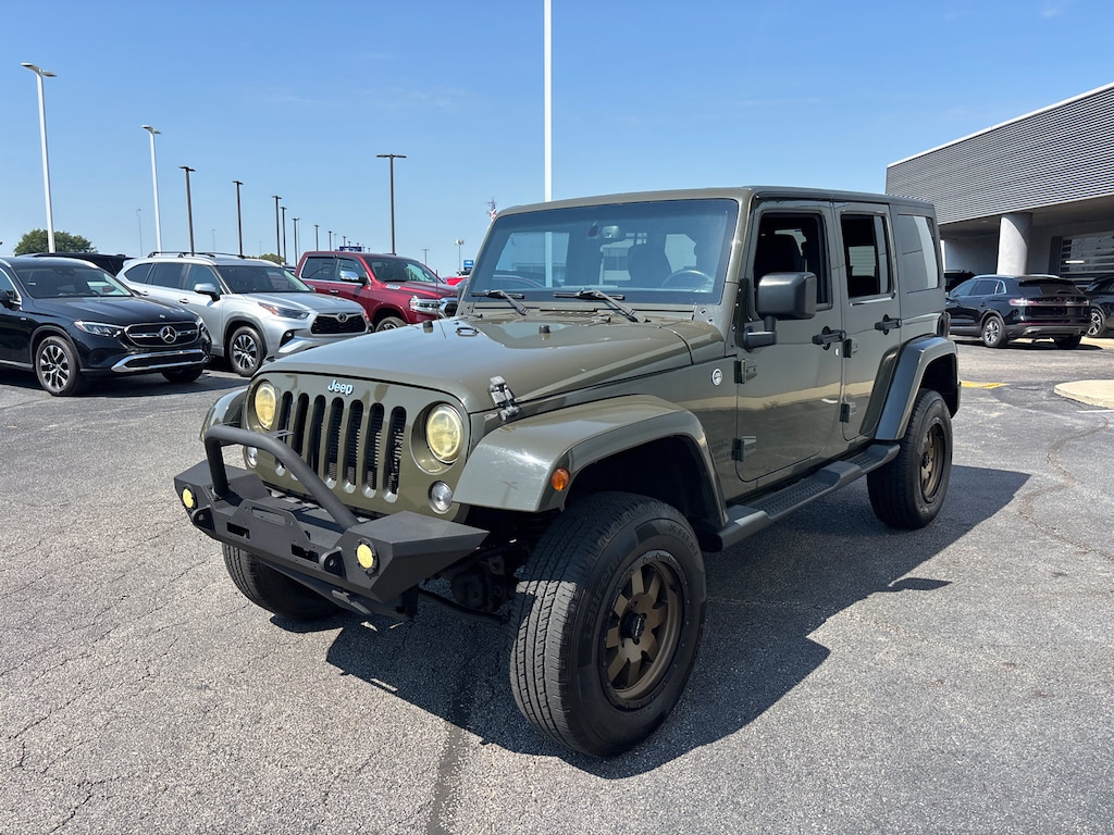 Used 2015 Jeep Wrangler Unlimited Sahara SUV