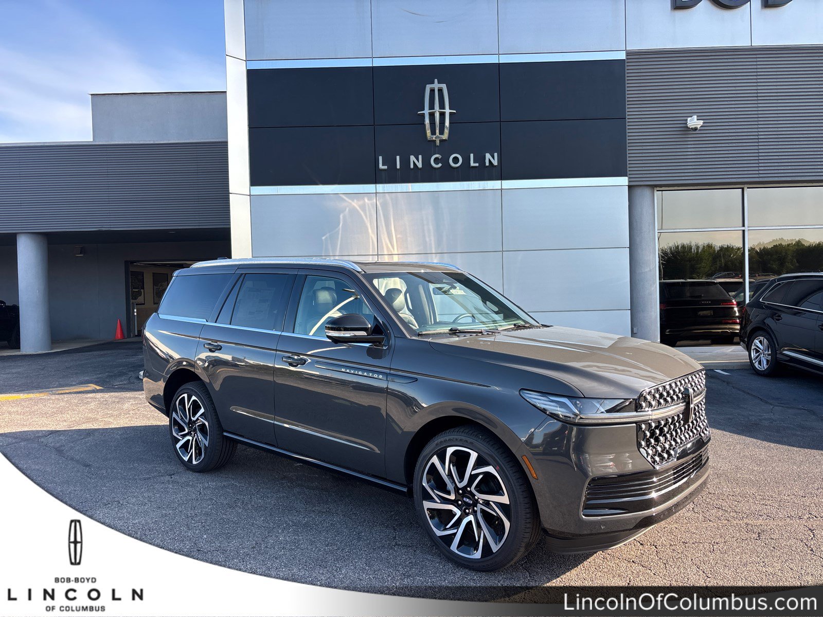 2027 Lincoln Navigator