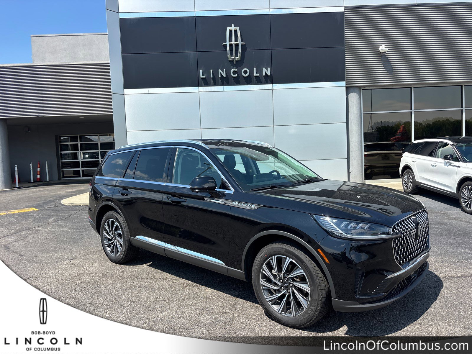 2026 Lincoln Aviator Premiere AWD's photo