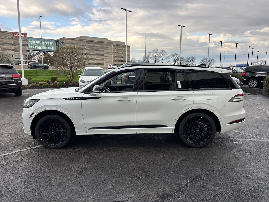 New 2026 Lincoln Aviator Reserve SUV