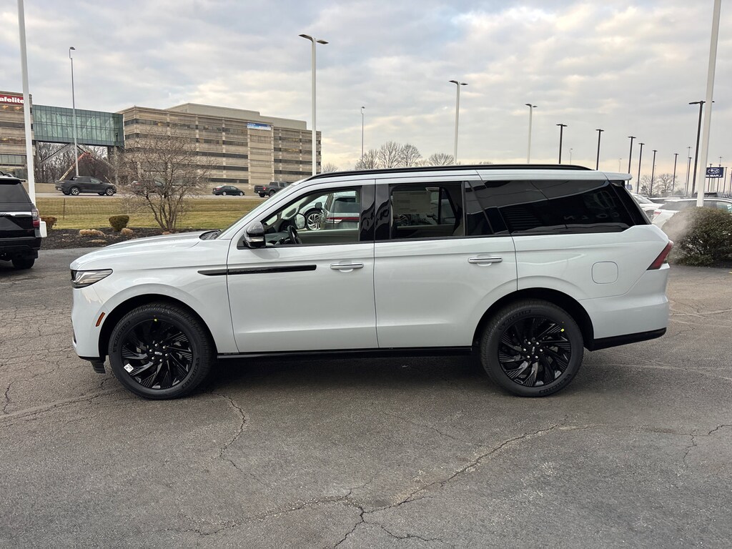 New 2026 Lincoln Navigator Reserve SUV