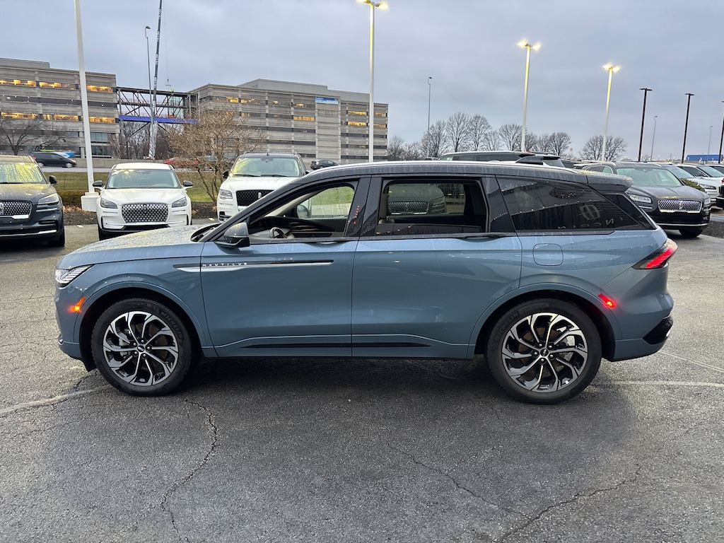 New 2025 Lincoln Nautilus Reserve CROSSOVERS