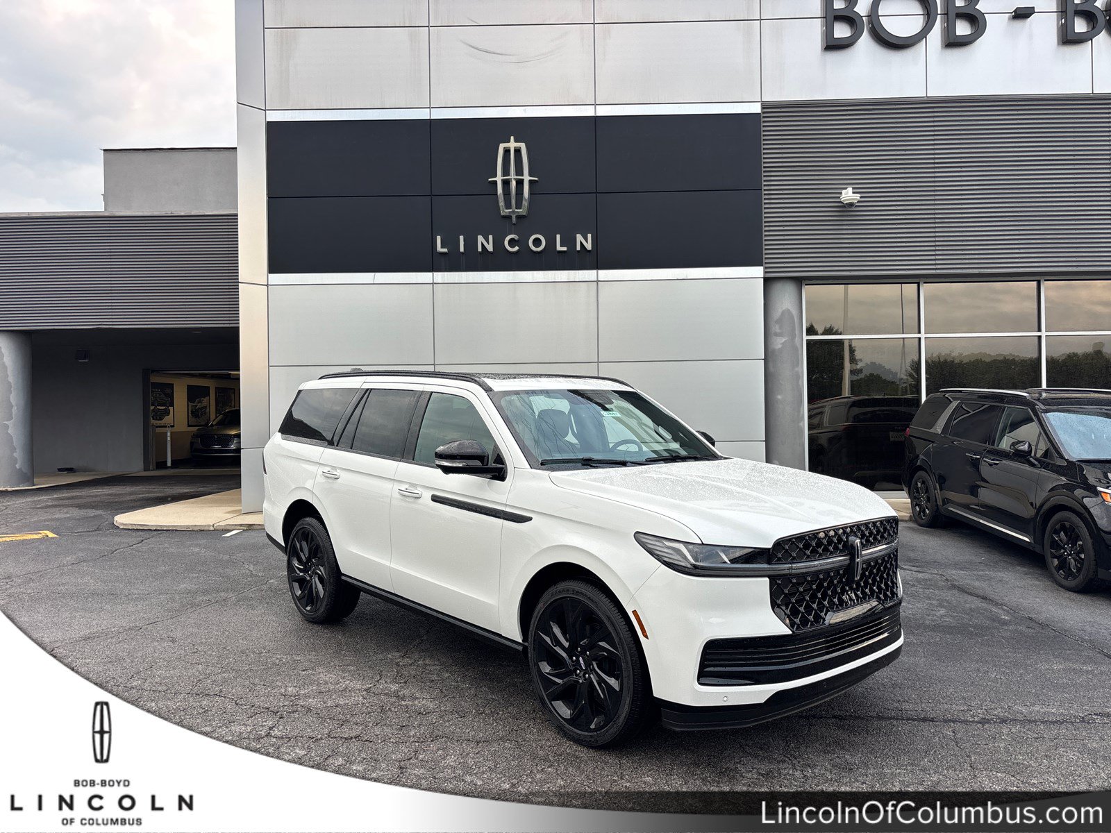 2027 Lincoln Navigator