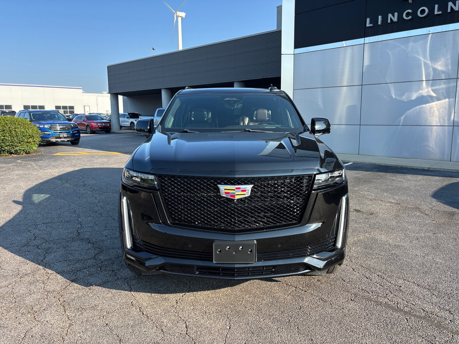 Used 2021 Cadillac Escalade Sport Platinum with VIN 1GYS4GKL9MR315825 for sale in Columbus, OH