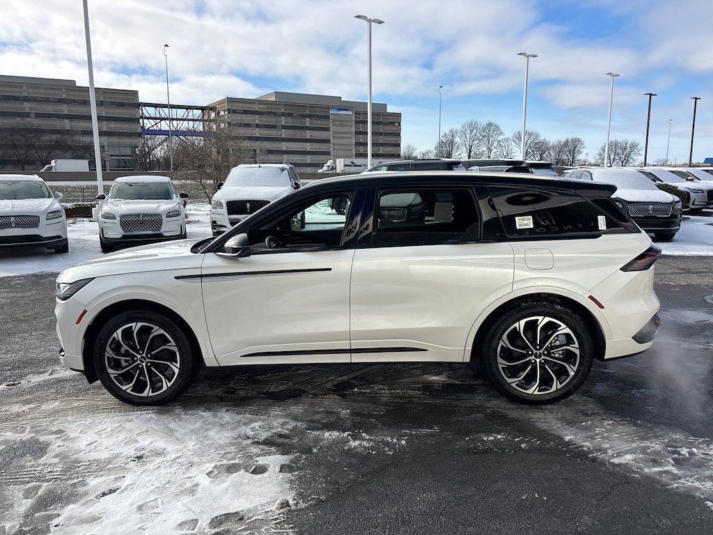 New 2026 Lincoln Nautilus Reserve CROSSOVERS