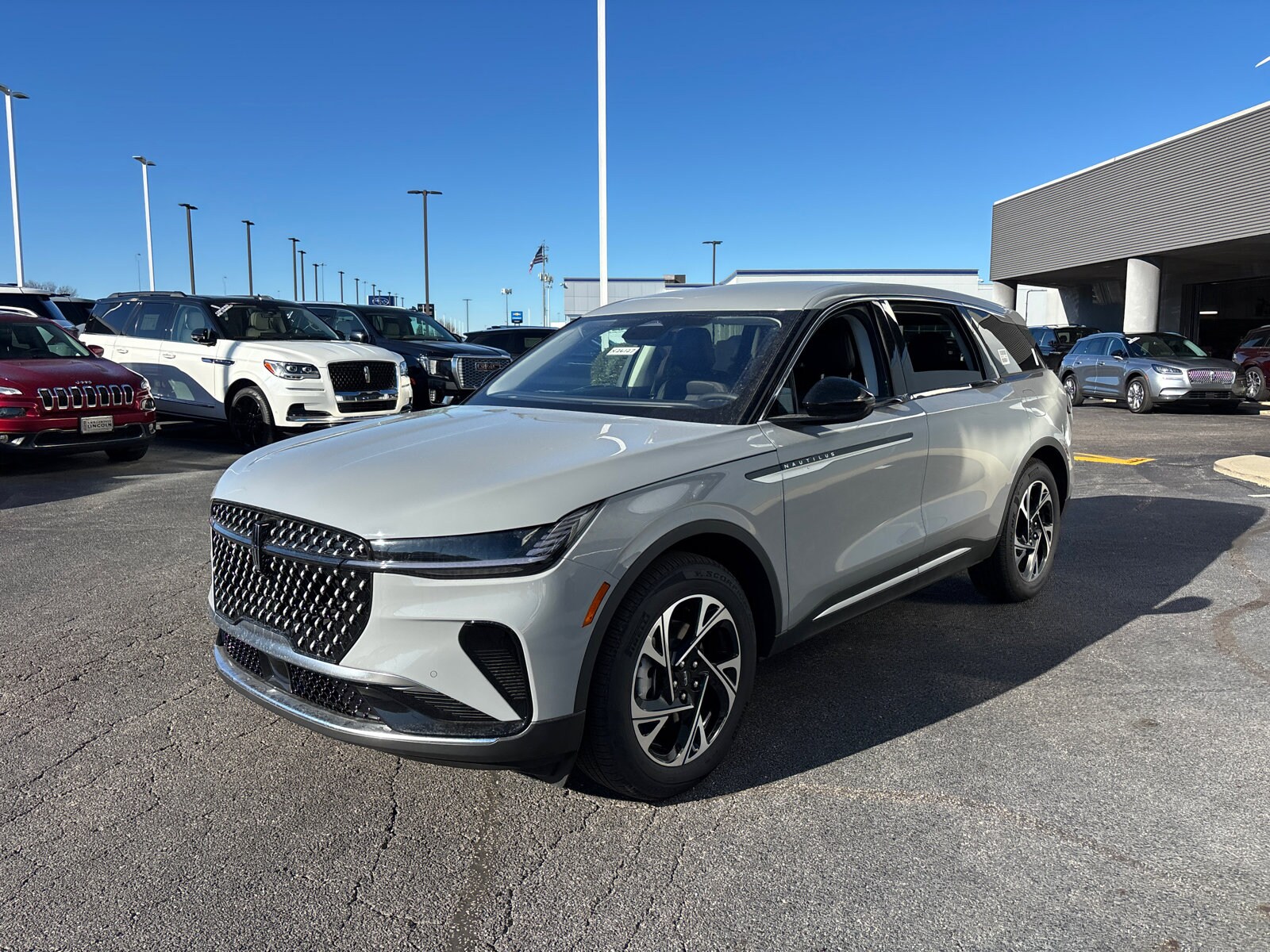 2026 Lincoln Nautilus Premiere photo 3