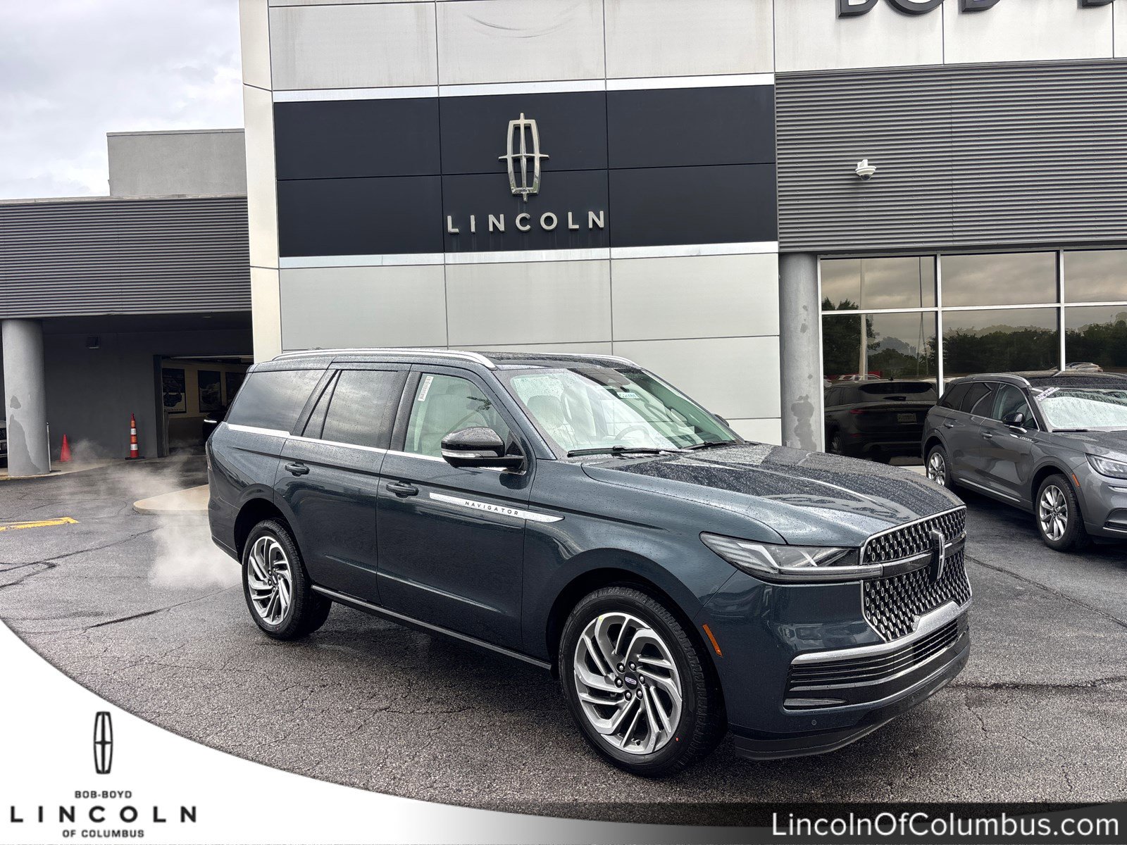 2026 Lincoln Navigator Reserve 4WD's photo