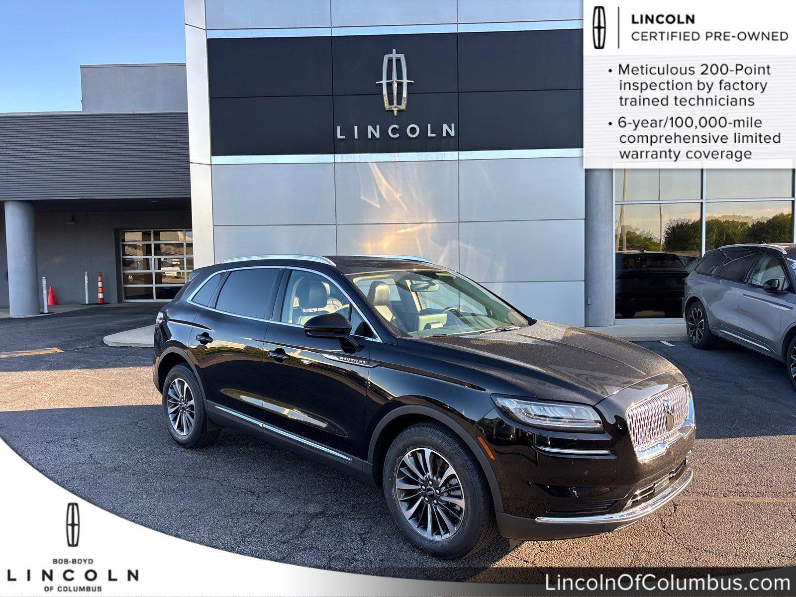 2023 Lincoln Nautilus Reserve FWD's photo
